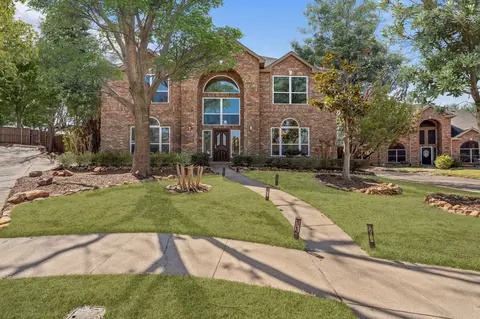 576 Edinburgh Ln, Coppell, TX 75019
