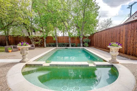 4925 Bryce Ave, Fort Worth, TX 76107