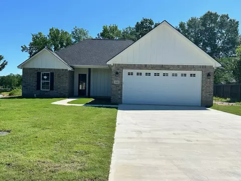 8143 Myrtlewood Dr, Greenwood, LA 71033