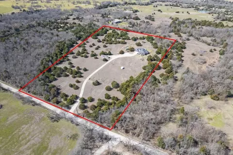 4014 County Road 1102, Celeste, TX 75423