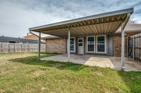 417 Ash Ln, Lancaster, TX 75146 photo 25