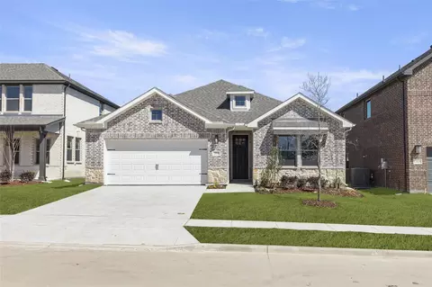 1910 Bobbin Mill Ln, Forney, TX 75126