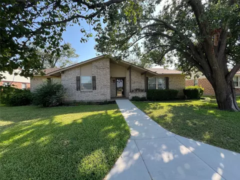 2605 Rustown Dr, Mesquite, TX 75150