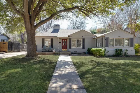 6429 Locke Ave, Fort Worth, TX 76116