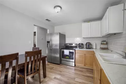 1112 E Ramsey Ave, Fort Worth, TX 76104