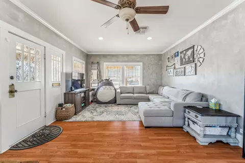 417 S Dixie St, Eastland, TX 76448