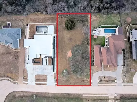 3168 Sanctuary Dr, Grand Prairie, TX 75104