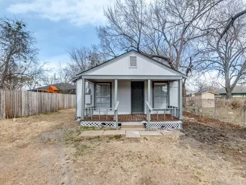 226 Baldwin St, Van Alstyne, TX 75495