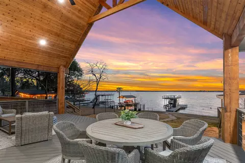 175 Autumn Wood Trl, Gun Barrel City, TX 75156