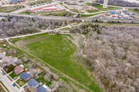 701 Davidson Dr, Garland, TX 75040