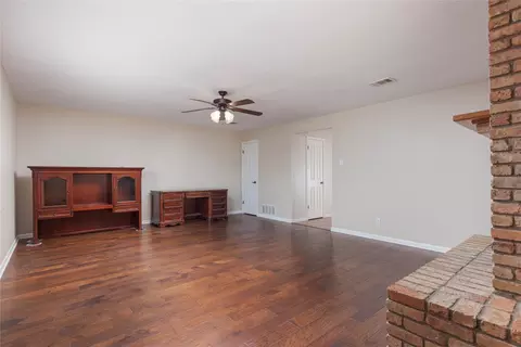 97 Elbert Rd, Van Alstyne, TX 75495 photo 6
