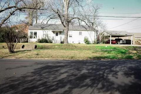 112 Crosby St, Mansfield, LA 71052