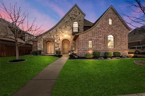 8112 Canyon Oak Dr, North Richland Hills, TX 76182