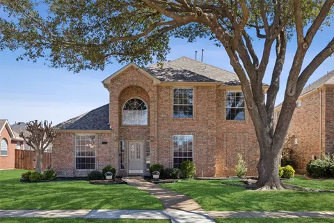 7808 Clark Springs Dr, Plano, TX 75025