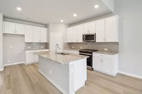 9344 Lone Maverick Dr, Fort Worth, TX 76123