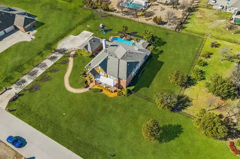 5805 Parker Village Dr, Parker, TX 75002
