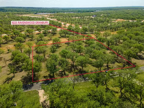 8225 Ravenswood Rd, Granbury, TX 76049