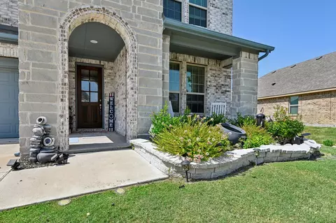 133 Joshua Tree Ct, Forney, TX 75126