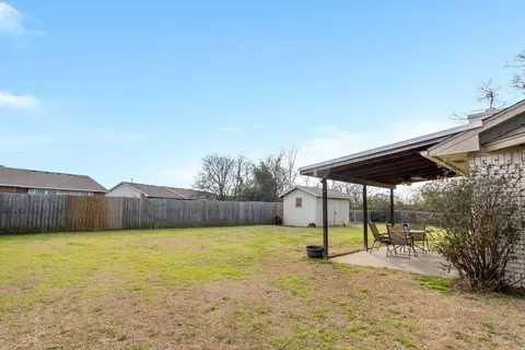 212 E Pine St, Mabank, TX 75147 photo 25