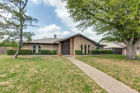 465 Harvest Glen Dr, Richardson, TX 75081