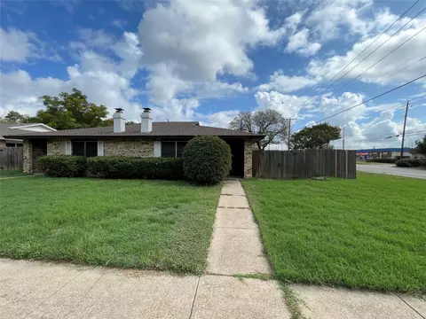 1320 Willow Wood Ct, Irving, TX 75060