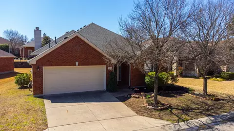 916 Grand Cypress Ln, Fairview, TX 75069
