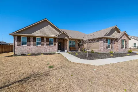 167 Meadow Vis, Rhome, TX 76078