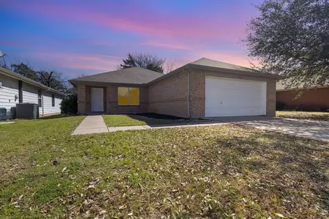 7924 Arkan Pkwy, Dallas, TX 75241