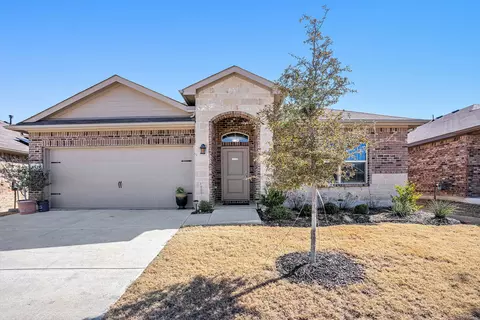 8936 Old Rawhide Ln, Fort Worth, TX 76179