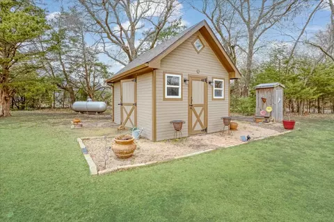 Exterior - 4480 Fm 903, Celeste, TX 75423 photo 10 of 10