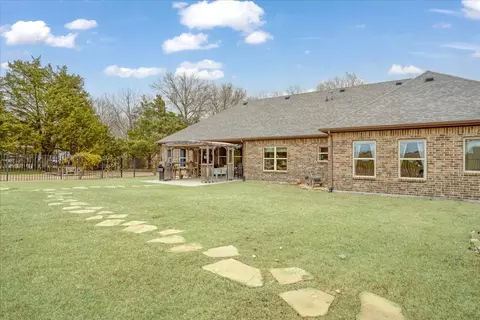 Exterior - 4480 Fm 903, Celeste, TX 75423 photo 5 of 10