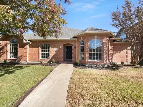 7202 Sand Pine Dr, Rowlett, TX 75089