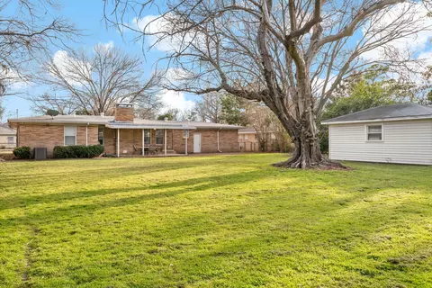 123 E 8th St, Irving, TX 75060 photo 31