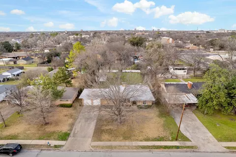 123 E 8th St, Irving, TX 75060 photo 38