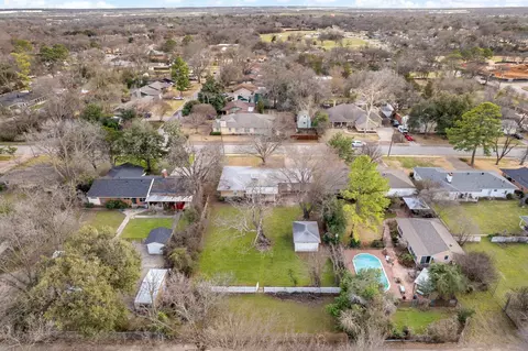 123 E 8th St, Irving, TX 75060 photo 35