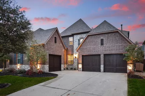 4664 Man O War Rd, Carrollton, TX 75010