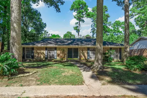 517 N Marlborough Cir, Shreveport, LA 71106