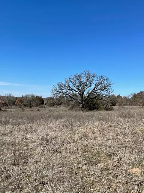 342 Trailride Ln, Nocona, TX 76255