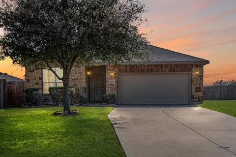 8500 Muir Dr, Fort Worth, TX 76244