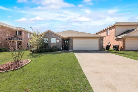 1433 Thibodaux Dr, Greenville, TX 75402