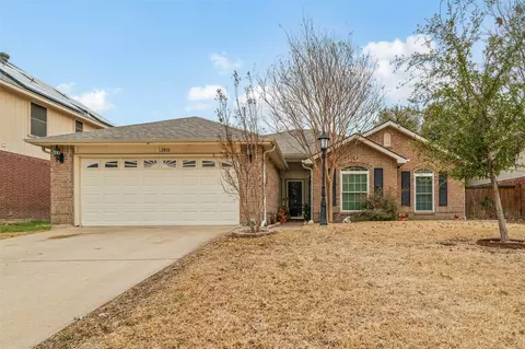 2816 Goodnight Trl, Corinth, TX 76210