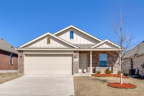 1524 River Crossing Dr, Anna, TX 75409
