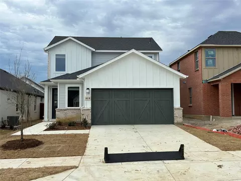 418 Holly Rd, Oak Point, TX 75068