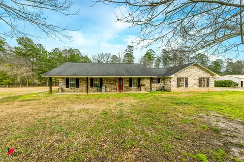 1902 King Orchard Rd, Sarepta, LA 71071