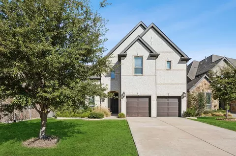 454 Twin Pine Ct, Coppell, TX 75019