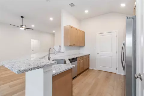 917 E 3rd St, Coleman, TX 76834 photo 6