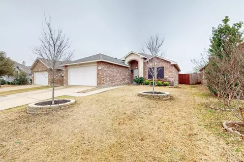 12656 Lost Prairie Dr, Fort Worth, TX 76244