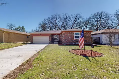 7530 Neuhoff Dr, Dallas, TX 75217