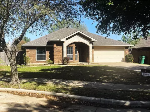 3906 Tristan Ct, Denton, TX 76208