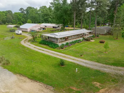 990 Stewart Rd, Haughton, LA 71037